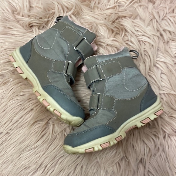 3M Thinsulate Winter Boots - Picture 1 of 6